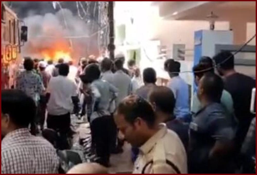 Fire-accident-at-nampally