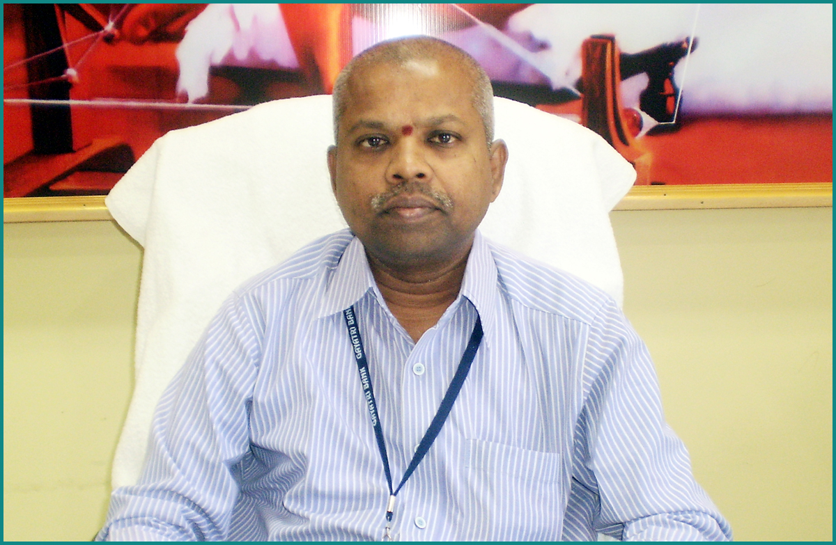 CEO-Gayatri-Bank-Sirnivas-sir